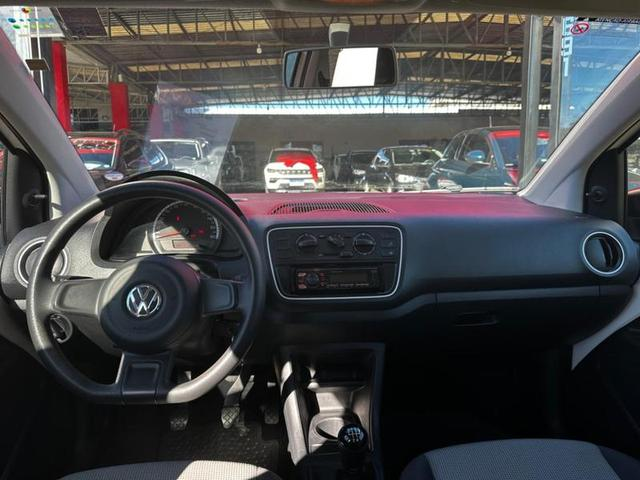 Foto do veículo VOLKSWAGEN UP  TAKE 1.0 2016 124.761 KM 41.900,00