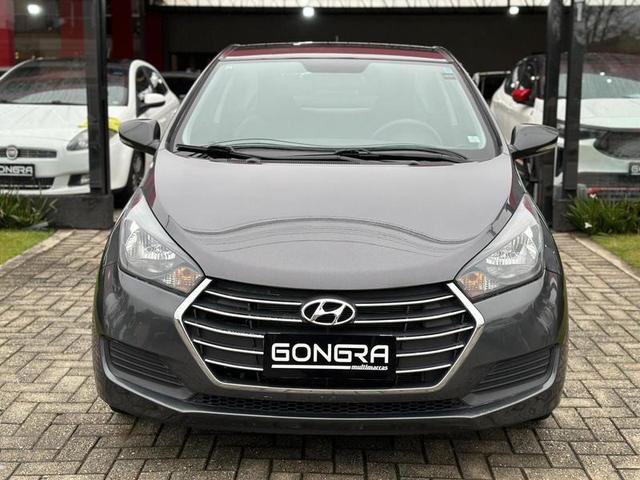 Foto do veículo HYUNDAI HB20S  1.6 A COMF 2016 51.298 KM 67.900,00