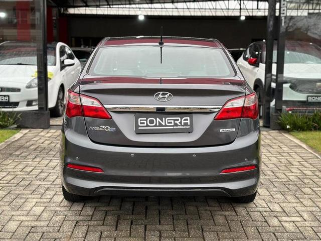 Foto do veículo HYUNDAI HB20S  1.6 A COMF 2016 51.298 KM 67.900,00