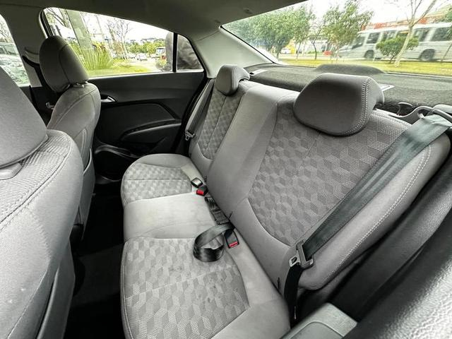 Foto do veículo HYUNDAI HB20S  1.6 A COMF 2016 51.298 KM 67.900,00