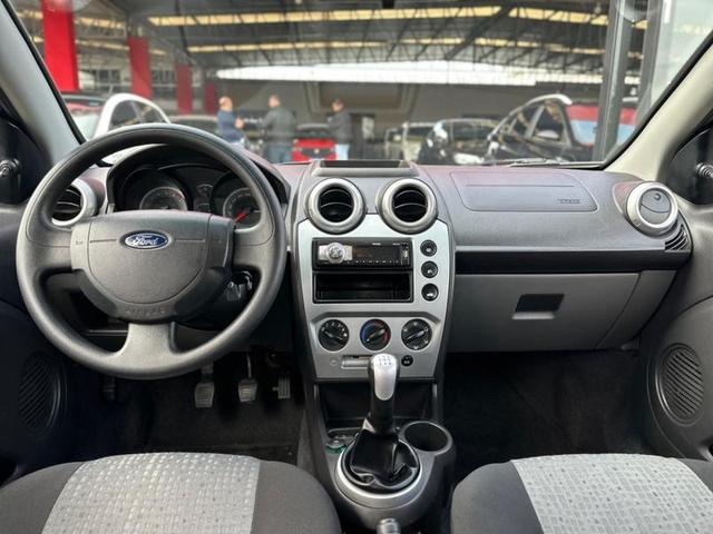 Foto do veículo FORD FIESTA  SEDAN 1.6 FLEX 2013 144.648 KM 34.900,00