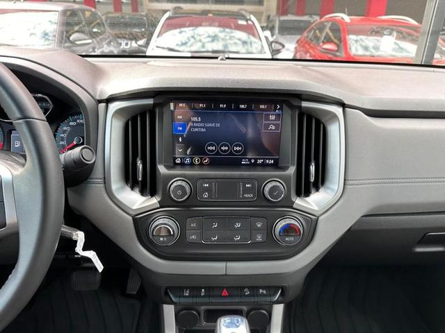 Foto do veículo CHEVROLET S10  LTZ DD4A 2023 18.101 KM 219.900,00