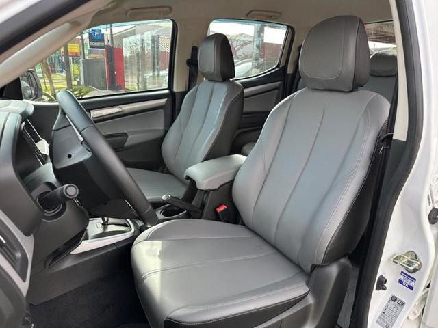 Foto do veículo CHEVROLET S10  LTZ DD4A 2023 18.101 KM 219.900,00