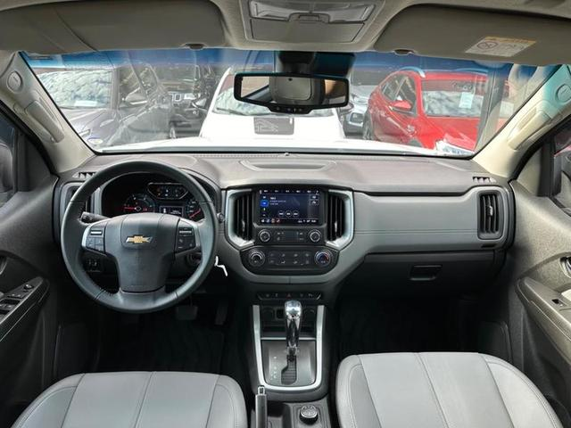 Foto do veículo CHEVROLET S10  LTZ DD4A 2023 18.101 KM 219.900,00