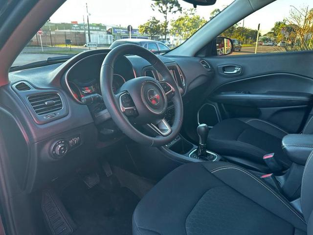 Foto do veículo JEEP COMPASS  SPORT F 2018 43.767 KM 94.900,00