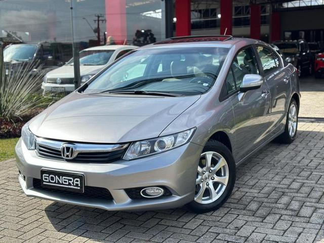 Foto do veículo HONDA CIVIC  EXR 2014 128.193 KM 73.900,00