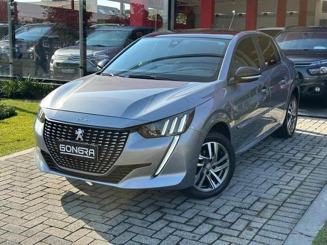 Foto do veículo PEUGEOT 208  1.6 GRIFFE 16V FLEX 4P AUTOMATICO 2023 29.000 KM 92.900,00