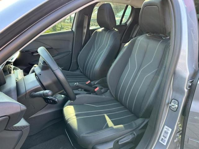 Foto do veículo PEUGEOT 208  1.6 GRIFFE 16V FLEX 4P AUTOMATICO 2023 29.000 KM 92.900,00