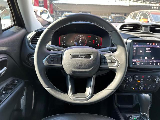 Foto do veículo JEEP RENEGADE  LONGITUDE T270 1.3 TB 4X2 FLEX AUT 2023 21.190 KM 117.900,00