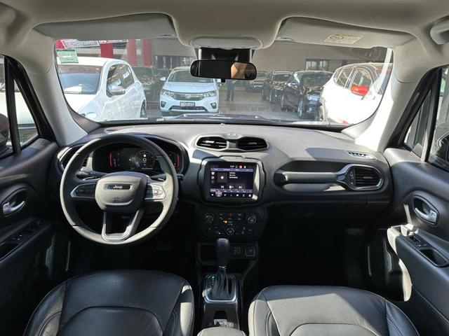 Foto do veículo JEEP RENEGADE  LONGITUDE T270 1.3 TB 4X2 FLEX AUT 2023 21.190 KM 117.900,00