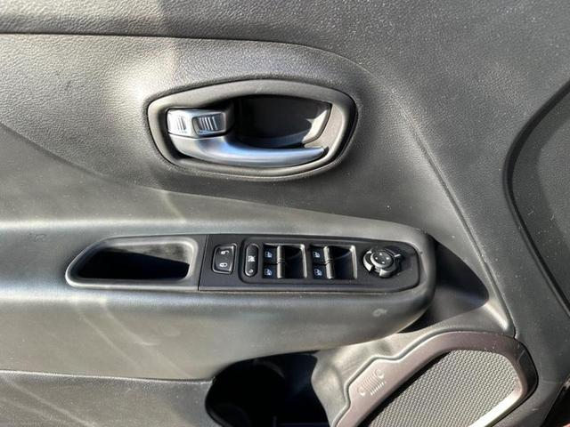 Foto do veículo JEEP RENEGADE  LIMITED AT 2021 50.964 KM 104.900,00