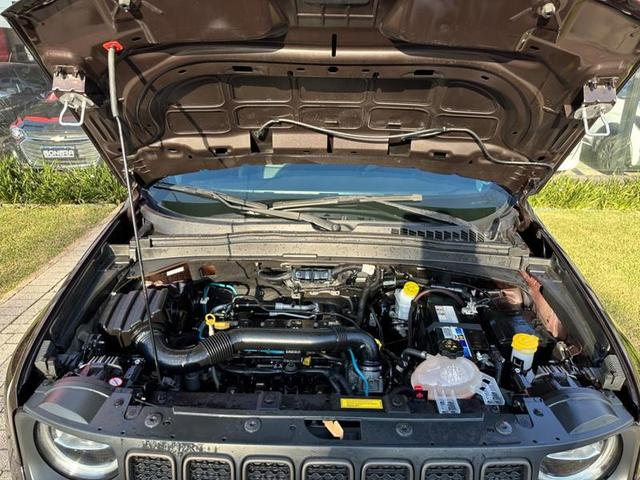 Foto do veículo JEEP RENEGADE  LIMITED AT 2021 50.964 KM 104.900,00