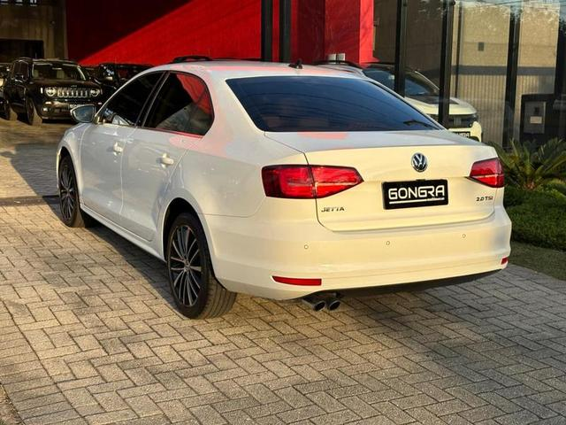 Foto do veículo VOLKSWAGEN JETTA  2.0 TSI HIGHLINE 211CV GASOLINA 4P TIPTRONIC 2017 94.570 KM 106.900,00