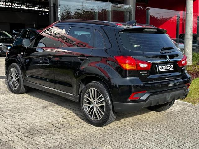 Foto do veículo MITSUBISHI ASX  GLS FWD 2.0 16V FLEX AUT. 2021 28.000 KM 105.900,00