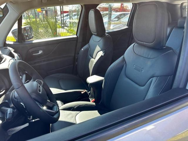 Foto do veículo JEEP RENEGADE  LONGITUDE T270 1.3 TB 4X2 FLEX AUT 2024 40 KM 139.900,00