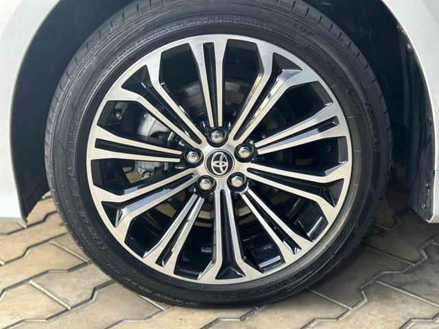 Foto do veículo TOYOTA COROLLA  ALTIS PREMIUM HYBRID 1.8 FLEX AUT. 2021 32.315 KM 144.900,00