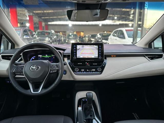 Foto do veículo TOYOTA COROLLA  ALTIS PREMIUM HYBRID 1.8 FLEX AUT. 2021 32.315 KM 144.900,00