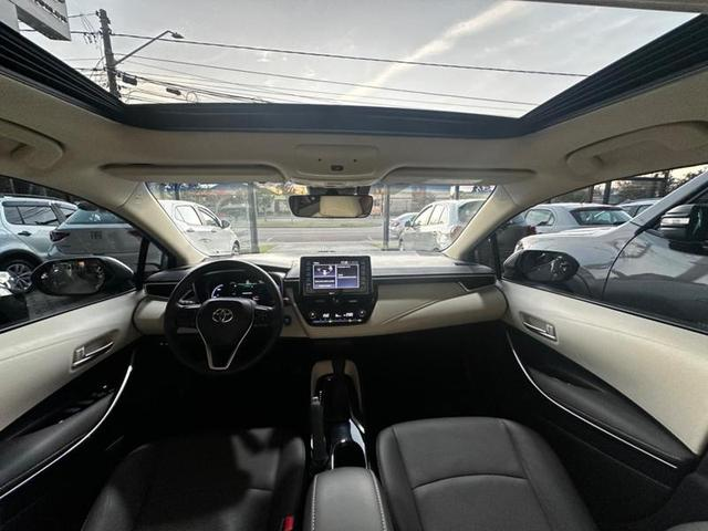 Foto do veículo TOYOTA COROLLA  ALTIS PREMIUM HYBRID 1.8 FLEX AUT. 2021 32.315 KM 144.900,00