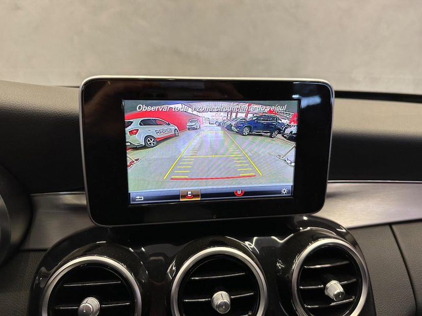 Foto do veículo MERCEDES-BENZ C 180  1.6 CGI AVANTGARDE 16V EXCLUSIVE 2017 55.000 KM 122.900,00