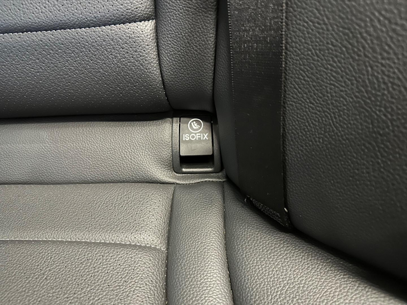 Foto do veículo MERCEDES-BENZ C 180  1.6 CGI AVANTGARDE 16V EXCLUSIVE 2017 55.000 KM 122.900,00