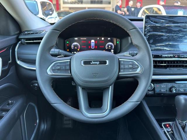 Foto do veículo JEEP COMPASS  LIMITED TD 2023 250 KM 192.900,00