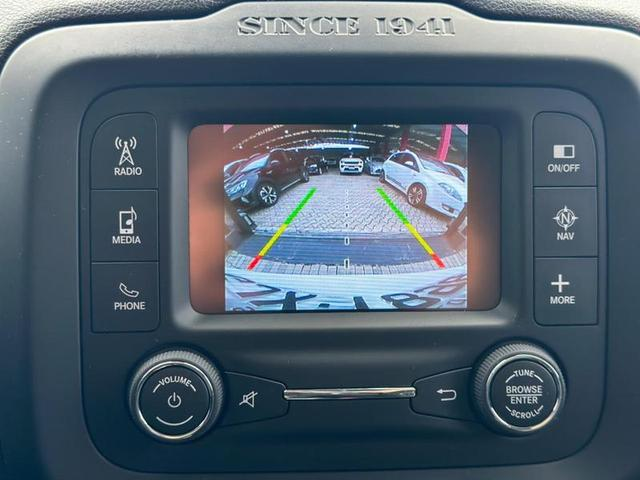 Foto do veículo JEEP RENEGADE  LONGITUDE 4X2 AUTOMATICO FLEX 2016 71.592 KM 71.900,00