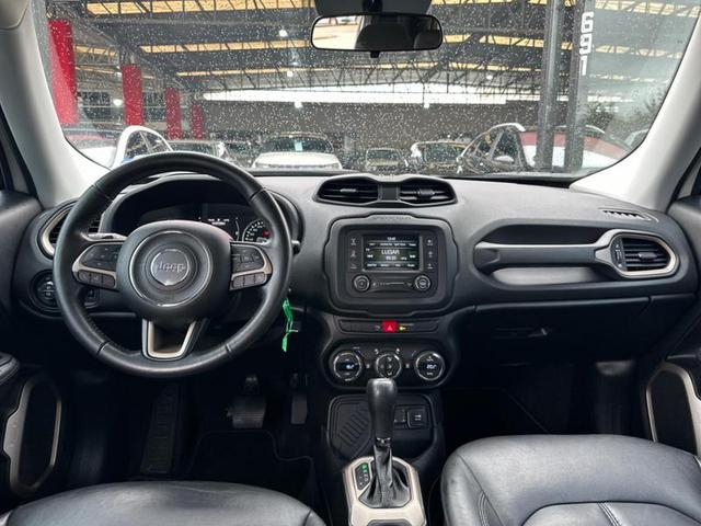 Foto do veículo JEEP RENEGADE  LONGITUDE 4X2 AUTOMATICO FLEX 2016 71.592 KM 71.900,00