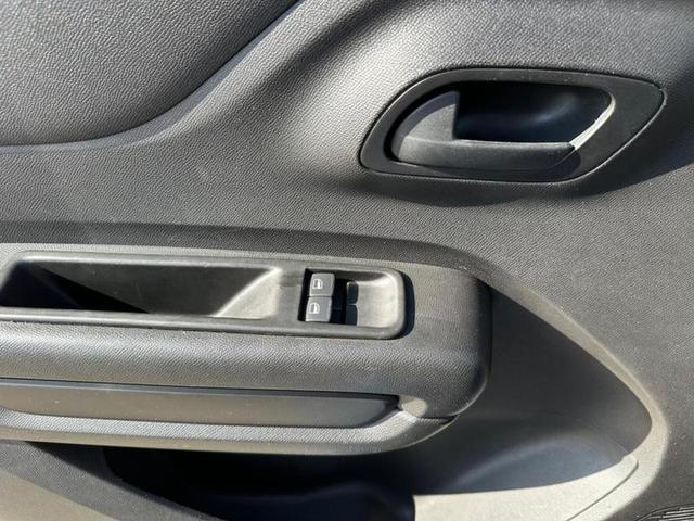 Foto do veículo CITROEN C3  LIVE PACK 1.0 MT 2023 11.939 KM 69.900,00