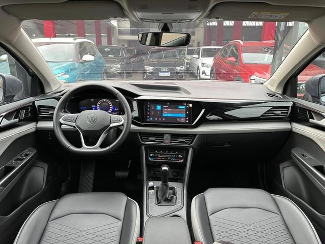 Foto do veículo VOLKSWAGEN TAOS  CL TSI AE 2023 9.121 KM 159.900,00