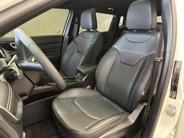 Foto do veículo JEEP COMPASS  SERIE S TF 2022 57.007 KM 159.900,00