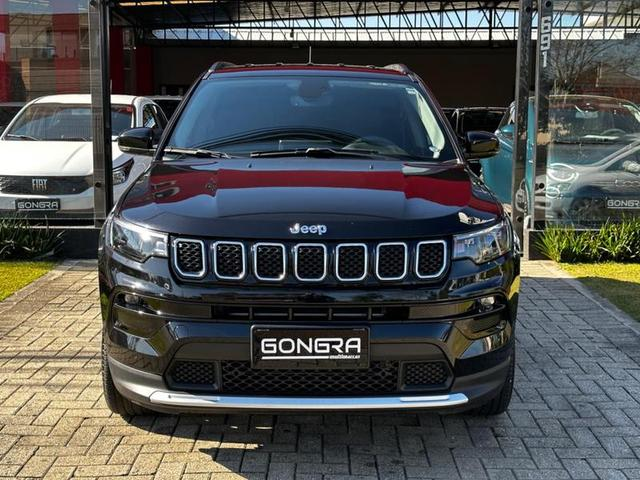 Foto do veículo JEEP COMPASS  LONG TF 2023 16.201 KM 149.900,00