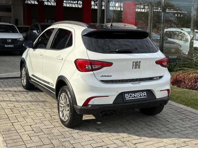 Foto do veículo FIAT ARGO  TREKKING 1.3 2022 35.633 KM 76.900,00