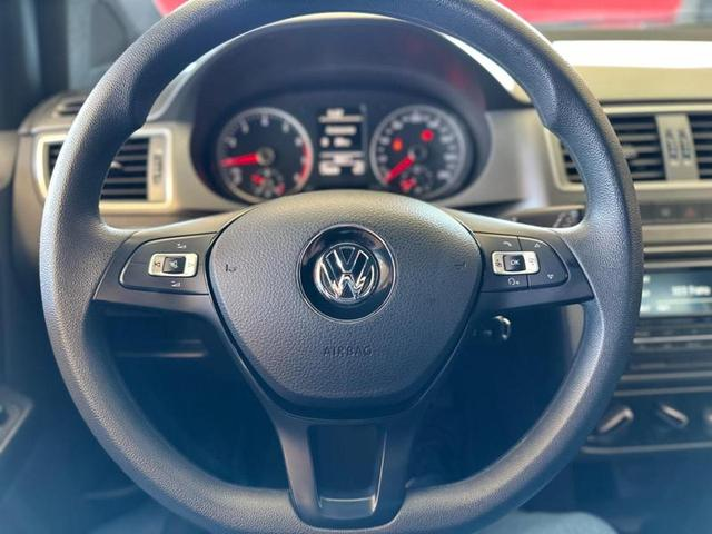 Foto do veículo VOLKSWAGEN FOX  TRACK MCV 2018 54.647 KM 59.900,00