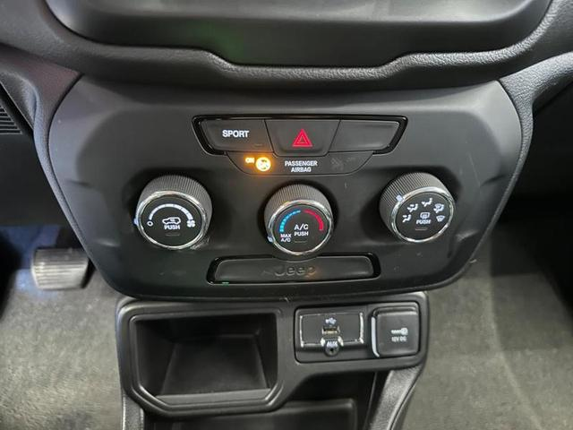 Foto do veículo JEEP RENEGADE  1.8 16V FLEX SPORT 4P AUTOMÁTICO 2020 60.310 KM 82.900,00