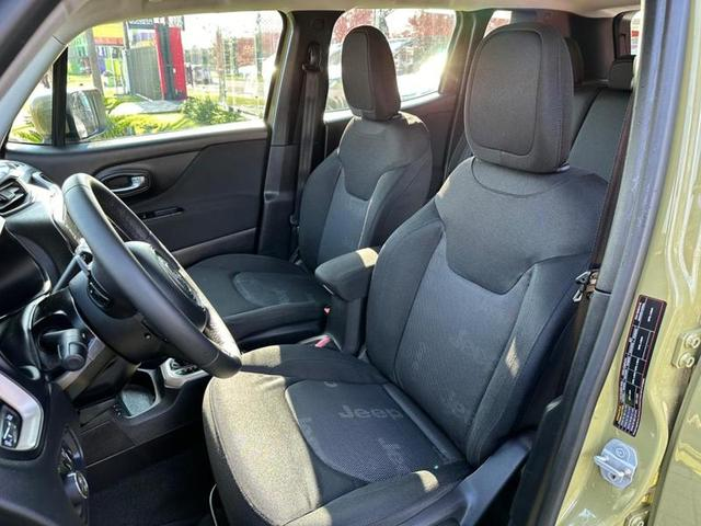 Foto do veículo JEEP RENEGADE  1.8 16V FLEX LONGITUDE 4P AUTOMATICO 2016 68.427 KM 71.900,00