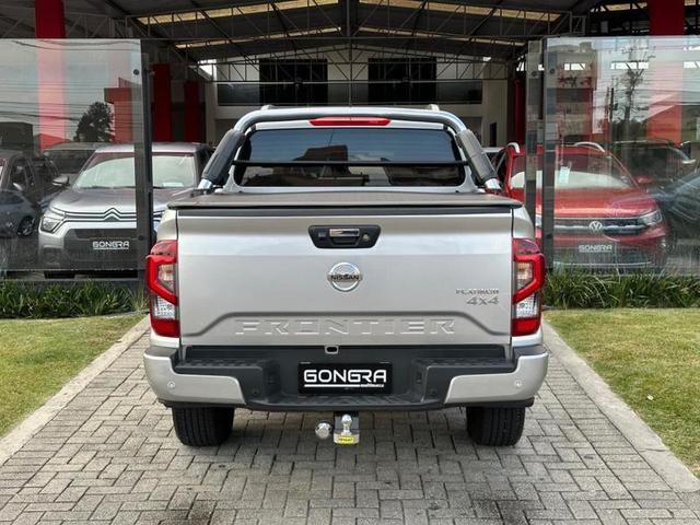 Foto do veículo NISSAN FRONTIER  PLATI. CD 2.3 BI-TB DIES.AUT. 2023 10.898 KM 229.900,00