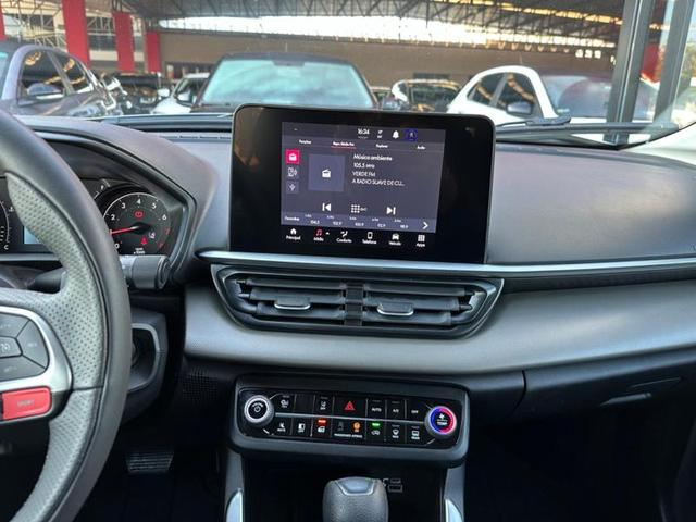 Foto do veículo FIAT FASTBACK  AUDACE TURBO 200 FLEX AT 4P 2023 9.480 KM 117.900,00