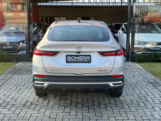 Foto do veículo FIAT FASTBACK  AUDACE TURBO 200 FLEX AT 4P 2023 9.480 KM 117.900,00