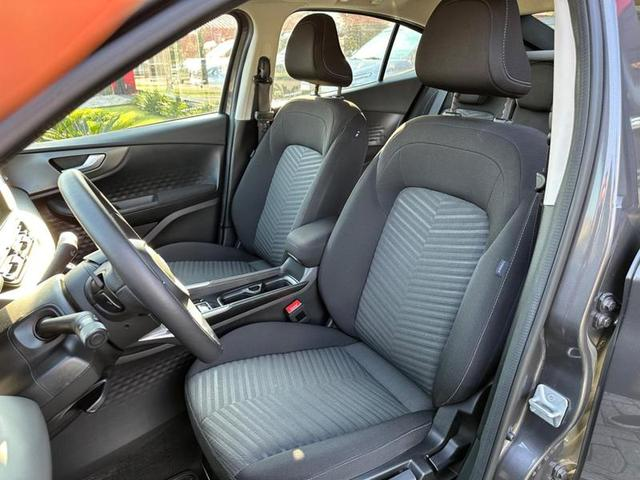 Foto do veículo FIAT FASTBACK  AUDACE TURBO 200 FLEX AT 4P 2023 5.198 KM 116.900,00