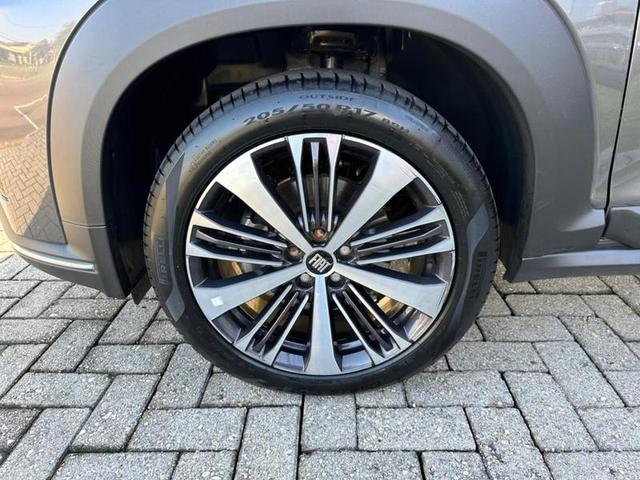Foto do veículo FIAT FASTBACK  AUDACE TURBO 200 FLEX AT 4P 2023 5.198 KM 116.900,00