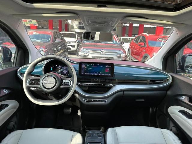 Foto do veículo FIAT 500 E ICON 2022 3.950 KM 129.900,00
