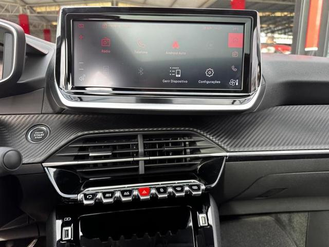 Foto do veículo PEUGEOT 208  GRIFFE 2023 6.291 KM 94.900,00