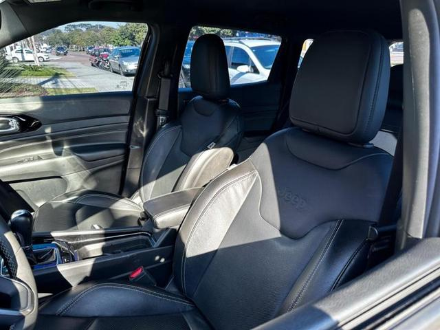 Foto do veículo JEEP COMPASS  LONGITUDE T270 TURBO FLEX AUT. 2022 77.020 KM 129.900,00