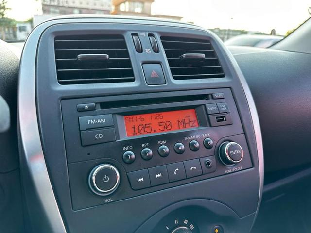 Foto do veículo NISSAN MARCH  1.0 SV 2017 81.000 KM 45.900,00