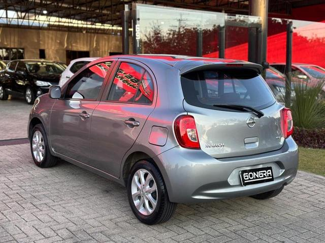 Foto do veículo NISSAN MARCH  1.0 SV 2017 81.000 KM 45.900,00