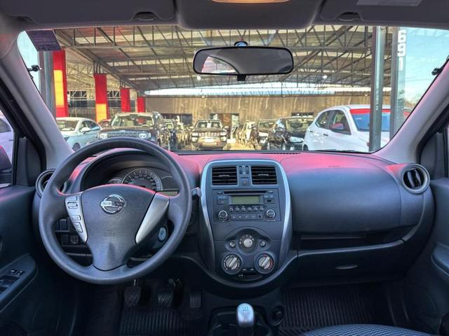 Foto do veículo NISSAN MARCH  1.0 SV 2017 81.000 KM 45.900,00