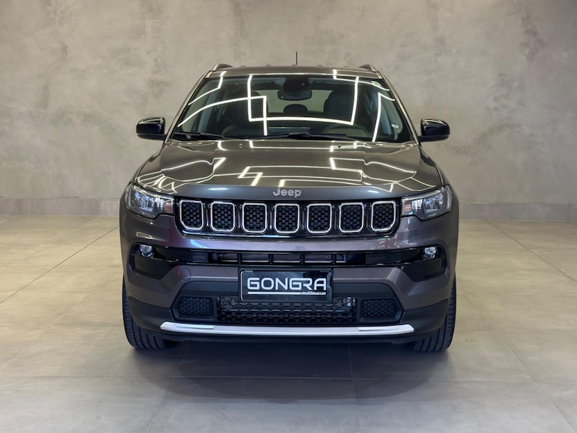Foto do veículo JEEP COMPASS  LONG TF 2022 81.220 KM 119.900,00