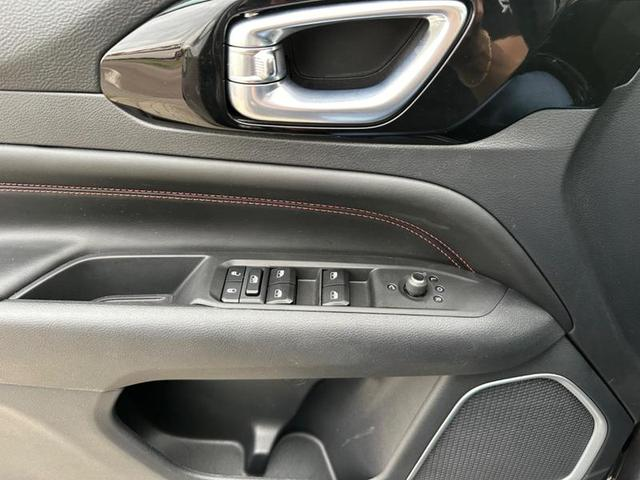 Foto do veículo JEEP COMPASS  TRAILHAWK TD350 2.0 4X4 DIE. AUT. 2023 11.288 KM 195.900,00