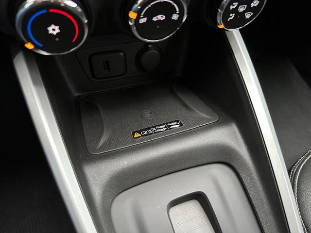 Foto do veículo CHEVROLET ONIX  HATCH PREM. 1.0 12V TB FLEX 5P AUT. 2020 25.322 KM 84.900,00