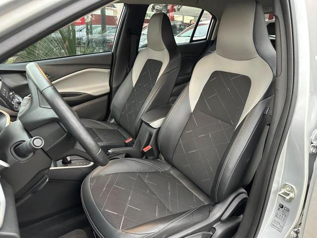 Foto do veículo CHEVROLET ONIX  HATCH PREM. 1.0 12V TB FLEX 5P AUT. 2020 25.322 KM 84.900,00